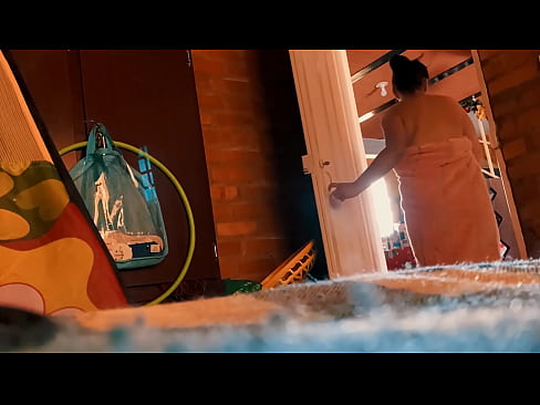 ❤️ Xhaxhai më ndjek në dush, më qitë ndërsa unë bëj dush. ☑ Porno tek ne sq.fuxporn-com.ru ❤